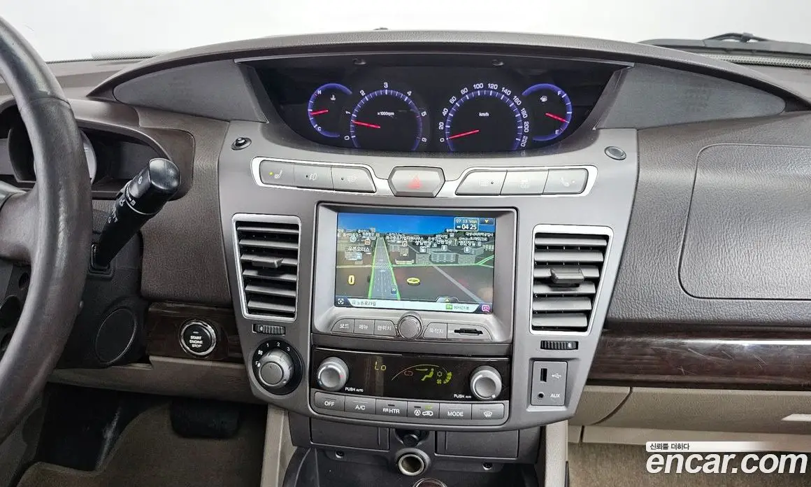 SsangYong Korando 2014 2.0 автомат (гидро), фото 14 SsangYong Korando 2014 2.0 автомат (гидро), фото 14