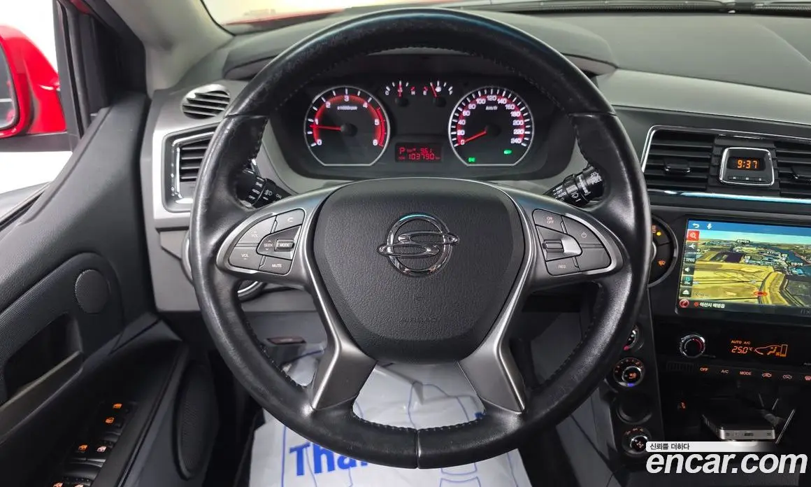 SsangYong Korando 2017 2.2 автомат (гидро), фото 14