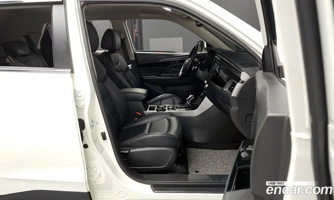 SsangYong Korando 2020 1.5 автомат (гидро), фото 11