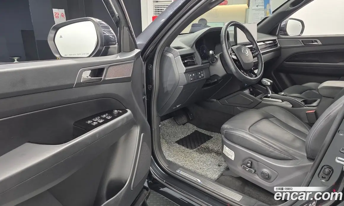 SsangYong Rexton 2023 2.2 автомат (гидро), фото 10 SsangYong Rexton 2023 2.2 автомат (гидро), фото 10