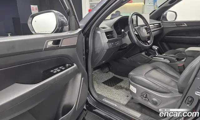 SsangYong Rexton 2023 2.2 автомат (гидро), миниатюра 10 SsangYong Rexton 2023 2.2 автомат (гидро), миниатюра 10