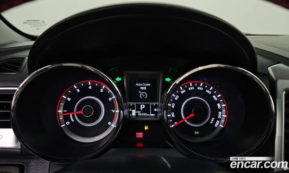 SsangYong TIBOLI 2015 1.6 автомат (гидро), фото 11 SsangYong TIBOLI 2015 1.6 автомат (гидро), фото 11