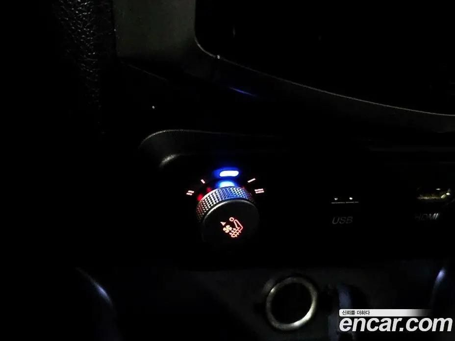 SsangYong TIBOLI 2015 1.6 автомат (гидро), фото 17
