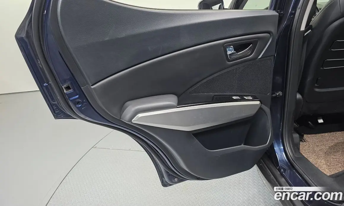 SsangYong TIBOLI 2015 1.6 автомат (гидро), фото 15