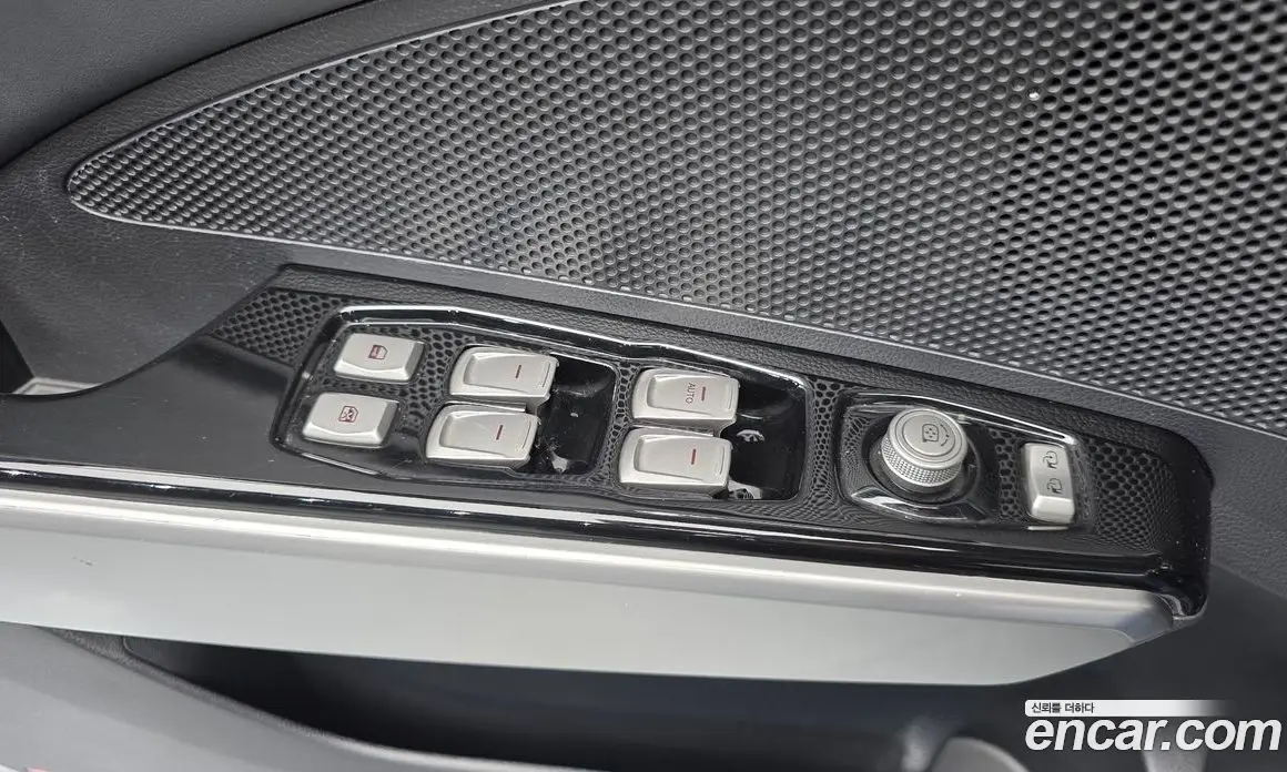SsangYong TIBOLI 2015 1.6 автомат (гидро), фото 17