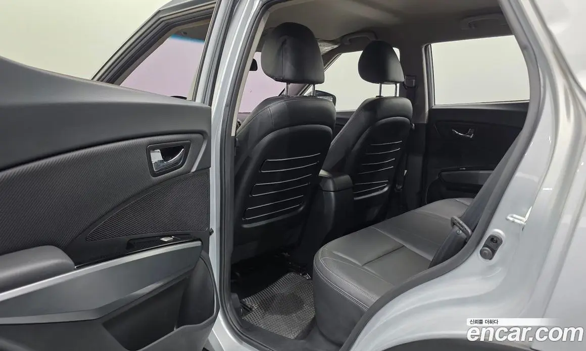 SsangYong TIBOLI 2017 1.6 автомат (гидро), фото 18