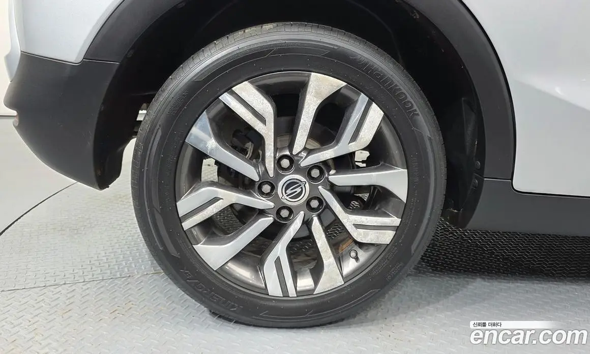 SsangYong TIBOLI 2017 1.6 автомат (гидро), фото 5