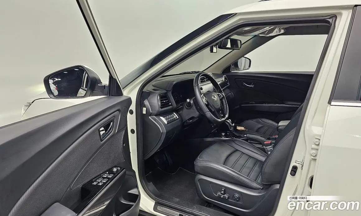 SsangYong TIBOLI 2020 1.5 автомат (гидро), фото 13 SsangYong TIBOLI 2020 1.5 автомат (гидро), фото 13