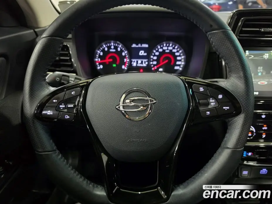 SsangYong TIBOLI 2021 1.5 автомат (гидро), фото 11