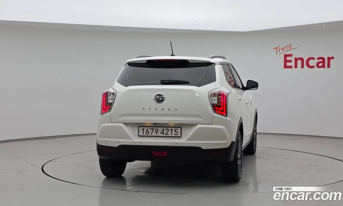 SsangYong TIBOLI 2022 1.5 автомат (гидро), фото 4 SsangYong TIBOLI 2022 1.5 автомат (гидро), фото 4
