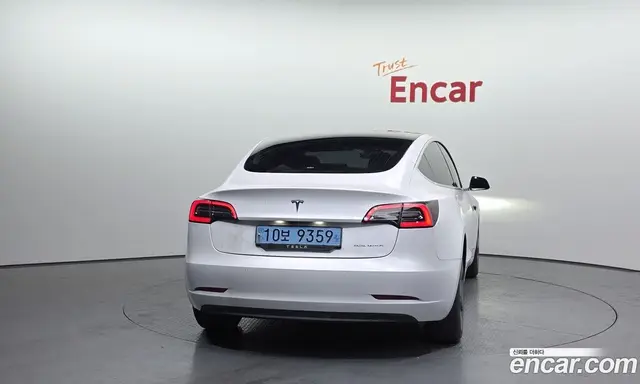 Tesla Model 3 2020 0.2 автомат (гидро), миниатюра 4 Tesla Model 3 2020 0.2 автомат (гидро), миниатюра 4