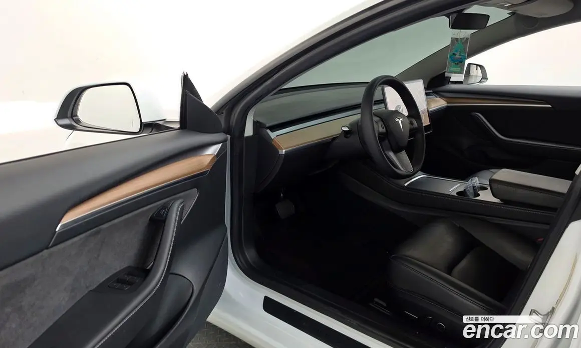 Tesla Model 3 2021 0.2 автомат (гидро), фото 13 Tesla Model 3 2021 0.2 автомат (гидро), фото 13