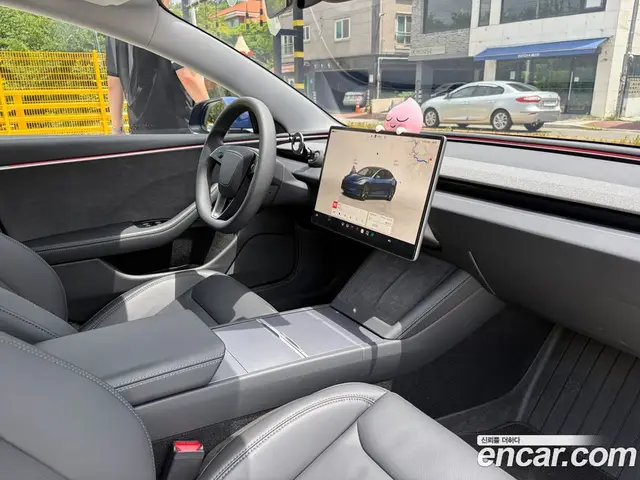 Tesla Model 3 2024 автомат (гидро), миниатюра 7 Tesla Model 3 2024 автомат (гидро), миниатюра 7