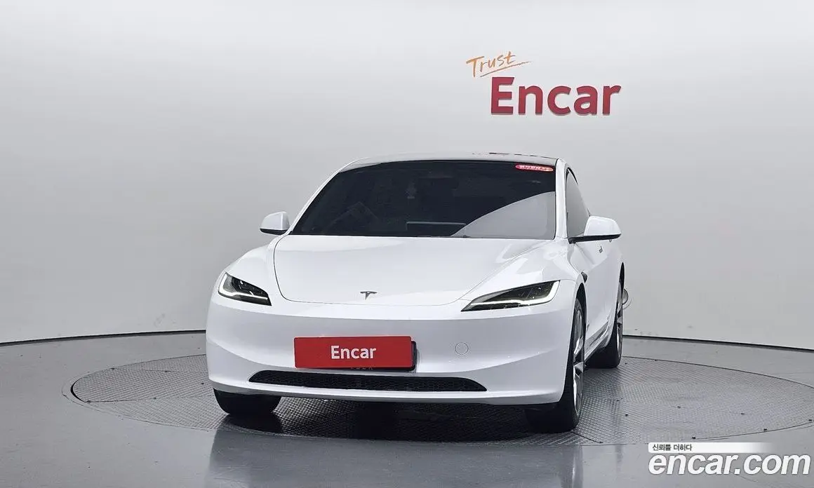 Tesla Model 3 2024 0.2 автомат (гидро), фото 2 Tesla Model 3 2024 0.2 автомат (гидро), фото 2