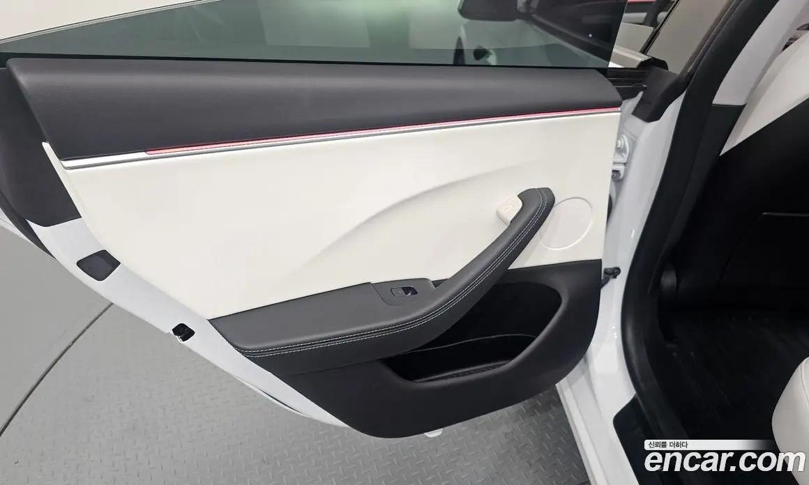 Tesla Model 3 2024 0.2 автомат (гидро), фото 14 Tesla Model 3 2024 0.2 автомат (гидро), фото 14