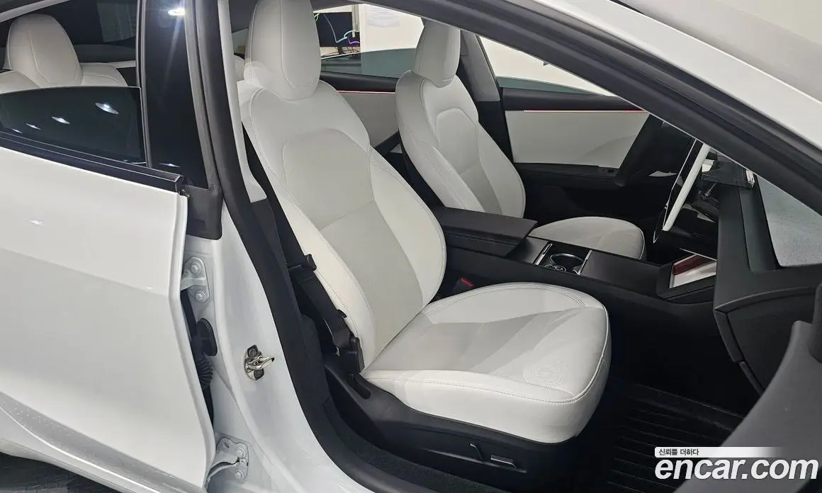 Tesla Model 3 2024 0.2 автомат (гидро), фото 17 Tesla Model 3 2024 0.2 автомат (гидро), фото 17