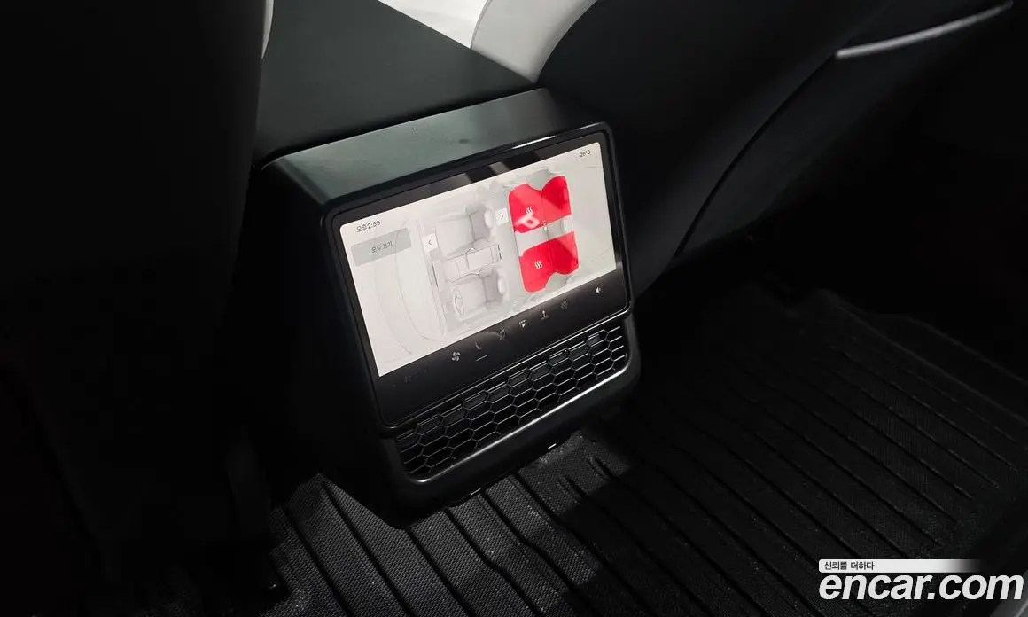 Tesla Model 3 2024 0.2 автомат (гидро), фото 28 Tesla Model 3 2024 0.2 автомат (гидро), фото 28