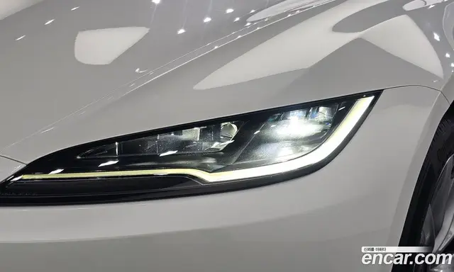 Tesla Model 3 2024 0.2 автомат (гидро), миниатюра 7 Tesla Model 3 2024 0.2 автомат (гидро), миниатюра 7
