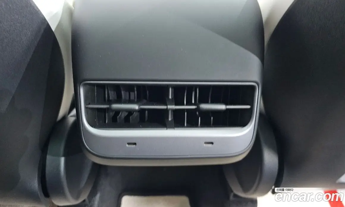 Tesla Model Y 2024 0.2 автомат (гидро), фото 23 Tesla Model Y 2024 0.2 автомат (гидро), фото 23