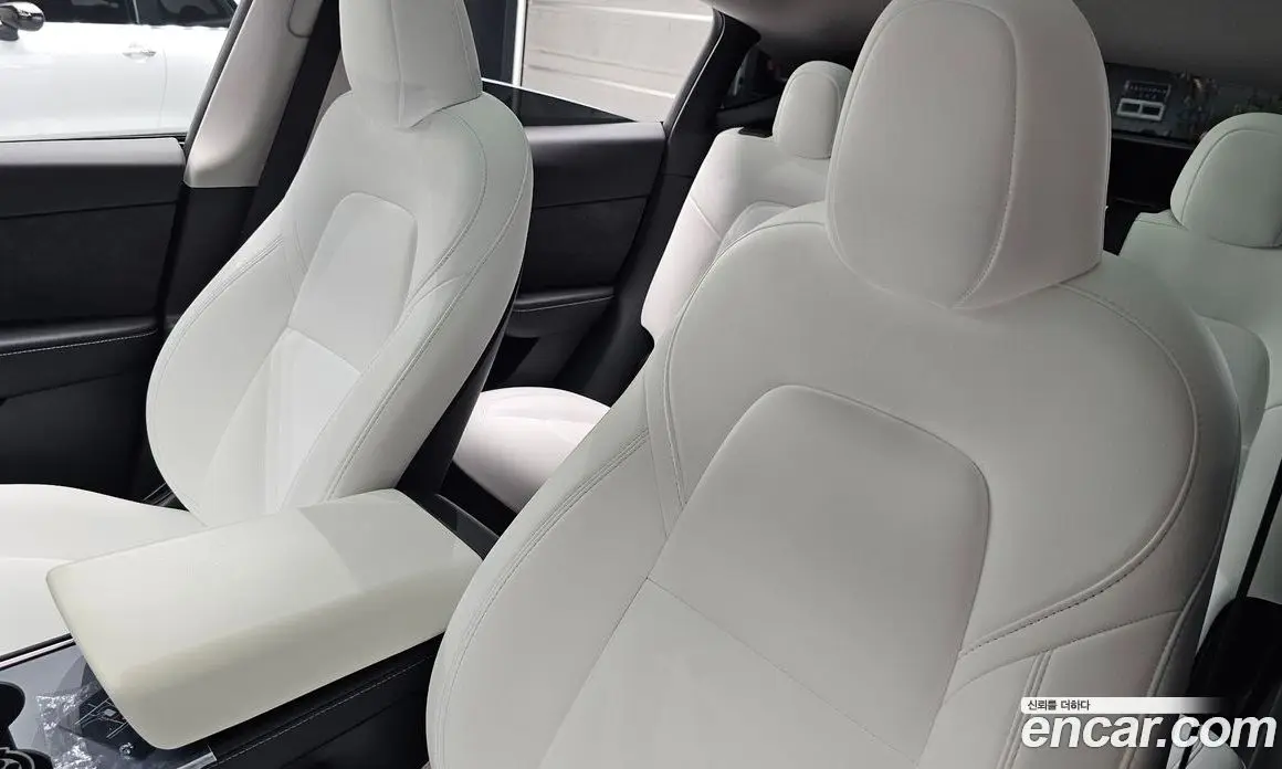 Tesla Model Y 2024 0.2 автомат (гидро), фото 28 Tesla Model Y 2024 0.2 автомат (гидро), фото 28