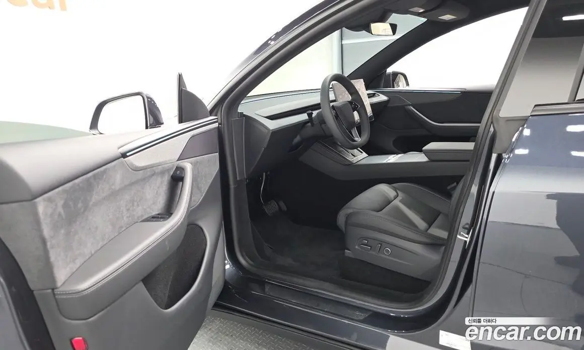 Tesla Model Y 2026 0.2 автомат (гидро), фото 12 Tesla Model Y 2026 0.2 автомат (гидро), фото 12