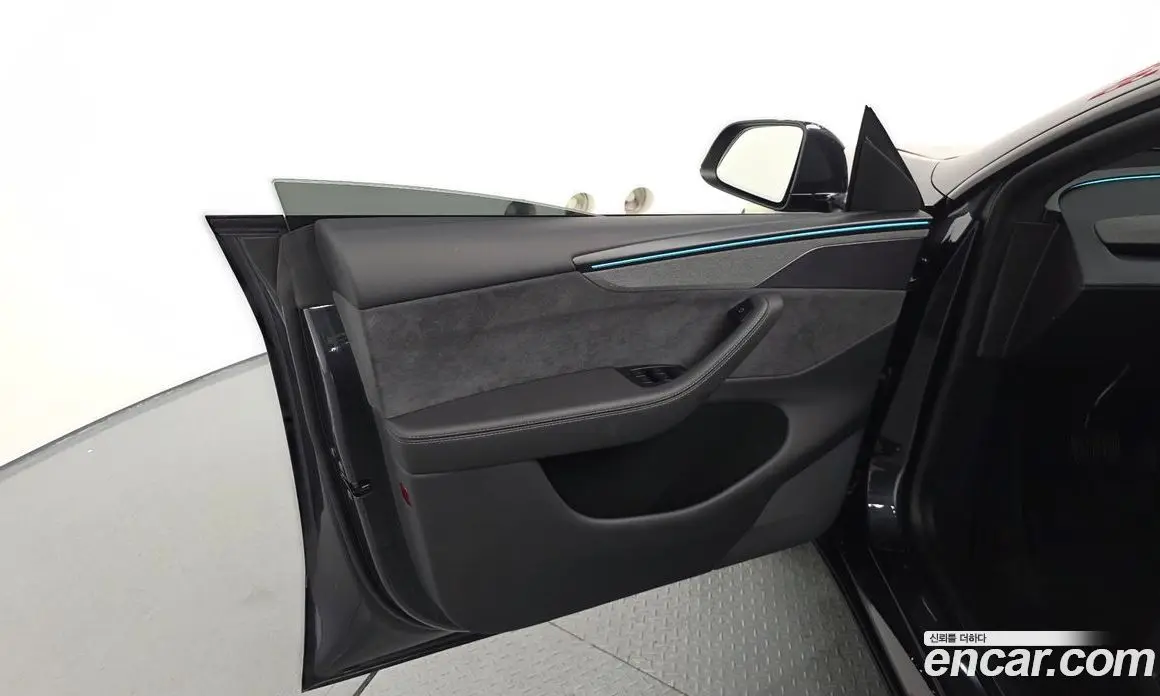 Tesla Model Y 2026 0.2 автомат (гидро), фото 13 Tesla Model Y 2026 0.2 автомат (гидро), фото 13