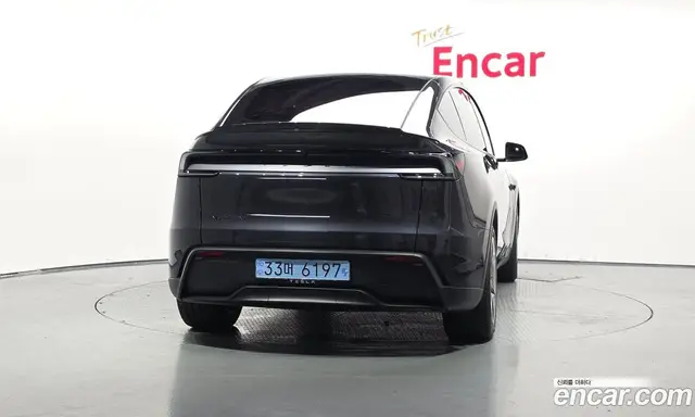 Tesla Model Y 2026 0.2 автомат (гидро), миниатюра 3 Tesla Model Y 2026 0.2 автомат (гидро), миниатюра 3