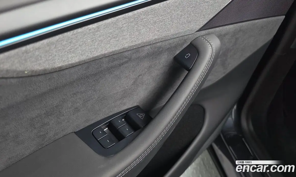 Tesla Model Y 2026 0.2 автомат (гидро), фото 31 Tesla Model Y 2026 0.2 автомат (гидро), фото 31
