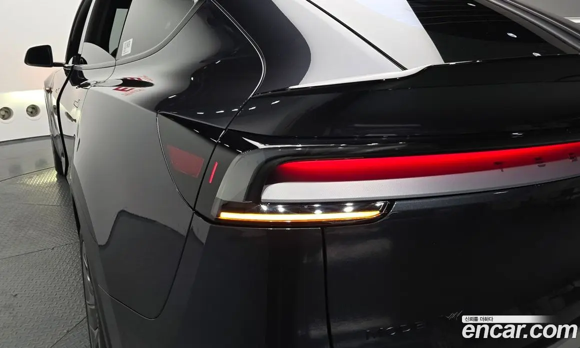 Tesla Model Y 2026 0.2 автомат (гидро), фото 8 Tesla Model Y 2026 0.2 автомат (гидро), фото 8