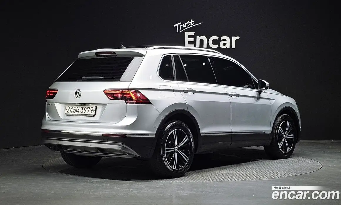 Volkswagen Tiguan 2020 2.0 автомат (гидро), фото 2 Volkswagen Tiguan 2020 2.0 автомат (гидро), фото 2