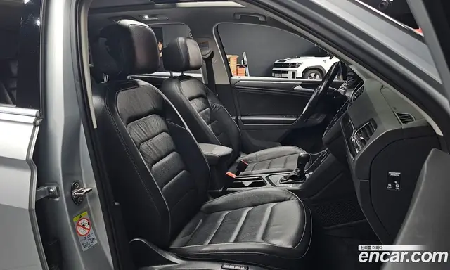 Volkswagen Tiguan 2020 2.0 автомат (гидро), миниатюра 11 Volkswagen Tiguan 2020 2.0 автомат (гидро), миниатюра 11