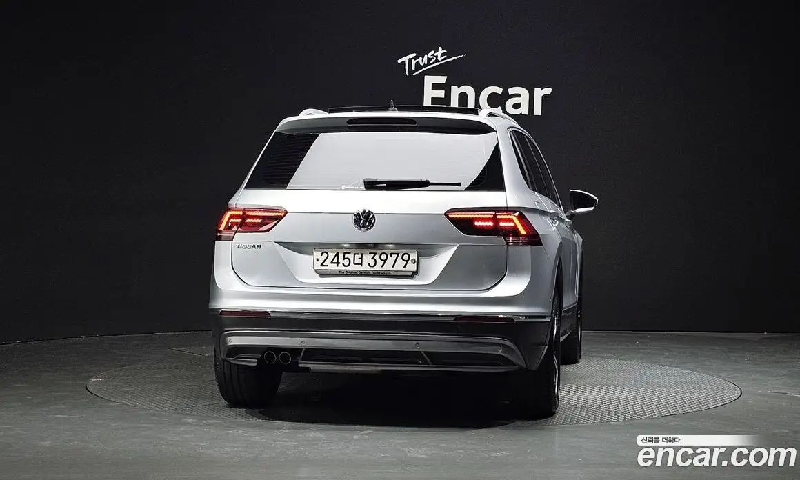 Volkswagen Tiguan 2020 2.0 автомат (гидро), фото 4 Volkswagen Tiguan 2020 2.0 автомат (гидро), фото 4