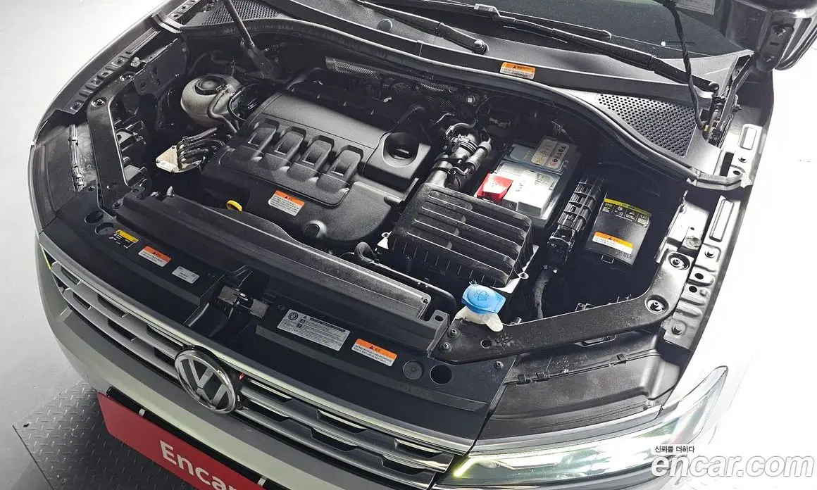 Volkswagen Tiguan 2020 2.0 автомат (гидро), фото 6 Volkswagen Tiguan 2020 2.0 автомат (гидро), фото 6