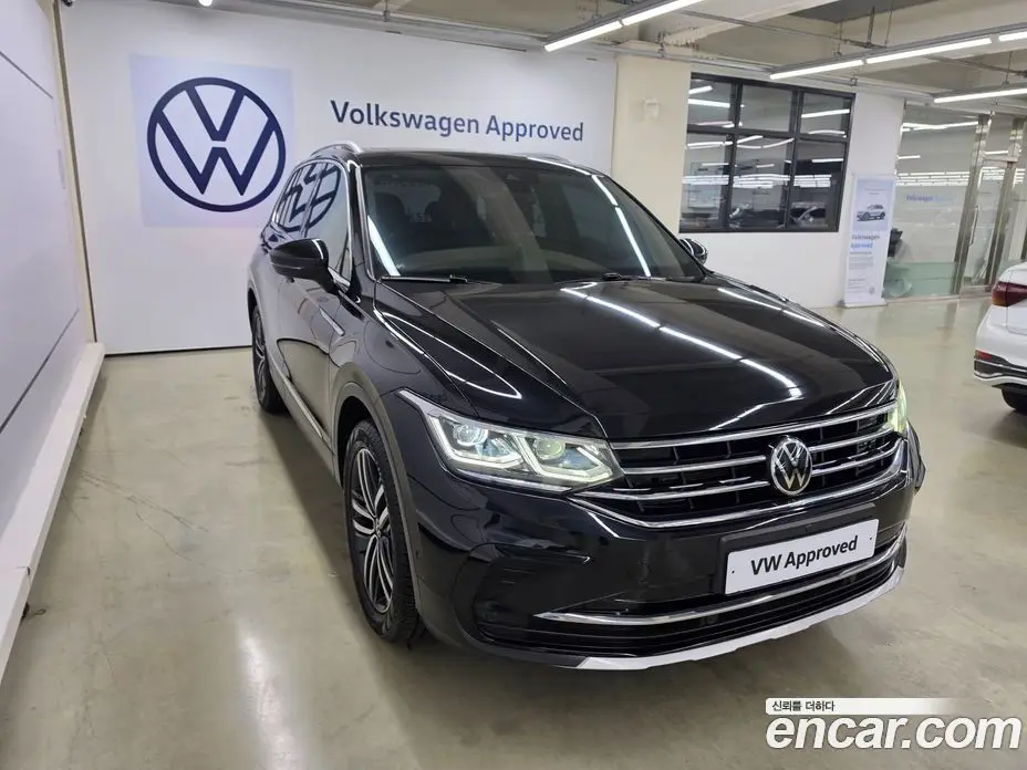 Volkswagen Tiguan 2021 2.0 автомат (гидро), фото 19 Volkswagen Tiguan 2021 2.0 автомат (гидро), фото 19
