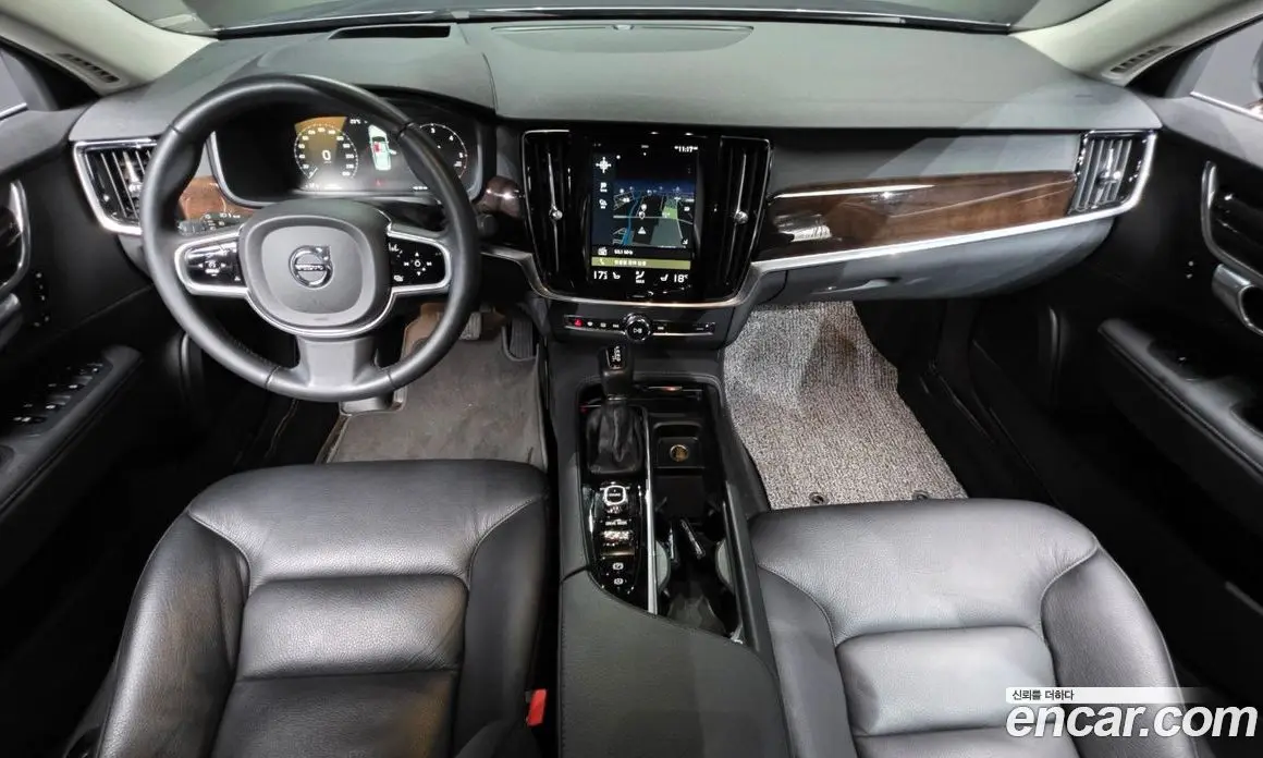 Volvo S90 2017 2.0 автомат (гидро), фото 7 Volvo S90 2017 2.0 автомат (гидро), фото 7