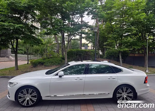 Volvo S90 2025 2.0 автомат (гидро), миниатюра 3 Volvo S90 2025 2.0 автомат (гидро), миниатюра 3
