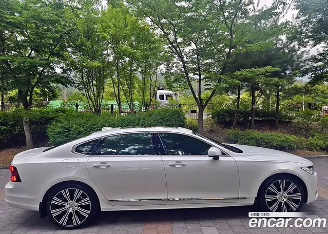 Volvo S90 2025 2.0 автомат (гидро), миниатюра 7 Volvo S90 2025 2.0 автомат (гидро), миниатюра 7