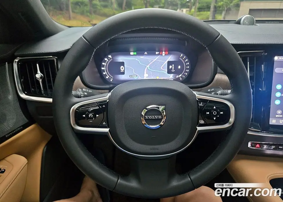 Volvo S90 2025 2.0 автомат (гидро), фото 10 Volvo S90 2025 2.0 автомат (гидро), фото 10