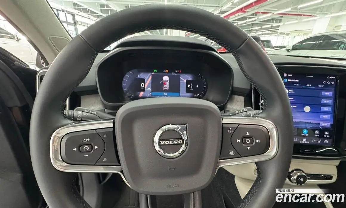 Volvo XC40 2026 2.0 автомат (гидро), фото 18 Volvo XC40 2026 2.0 автомат (гидро), фото 18