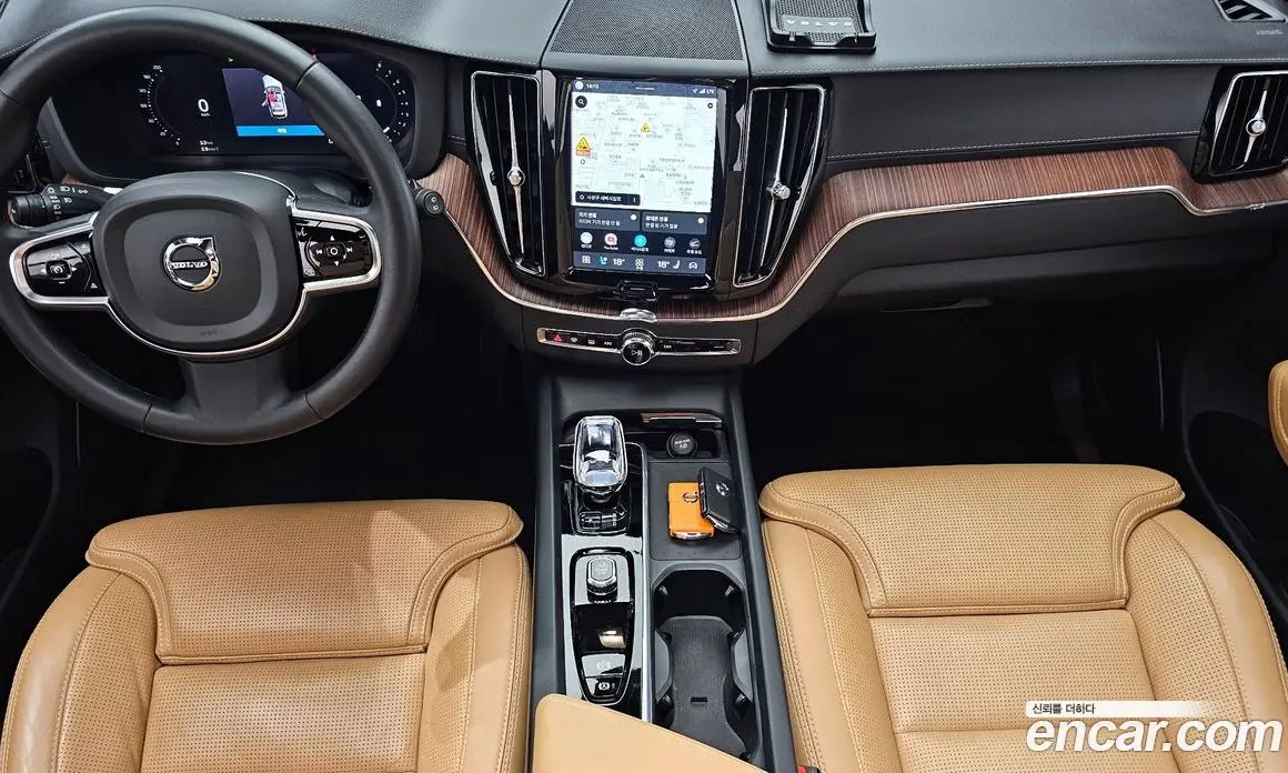Volvo XC60 2023 2.0 автомат (гидро), фото 7 Volvo XC60 2023 2.0 автомат (гидро), фото 7