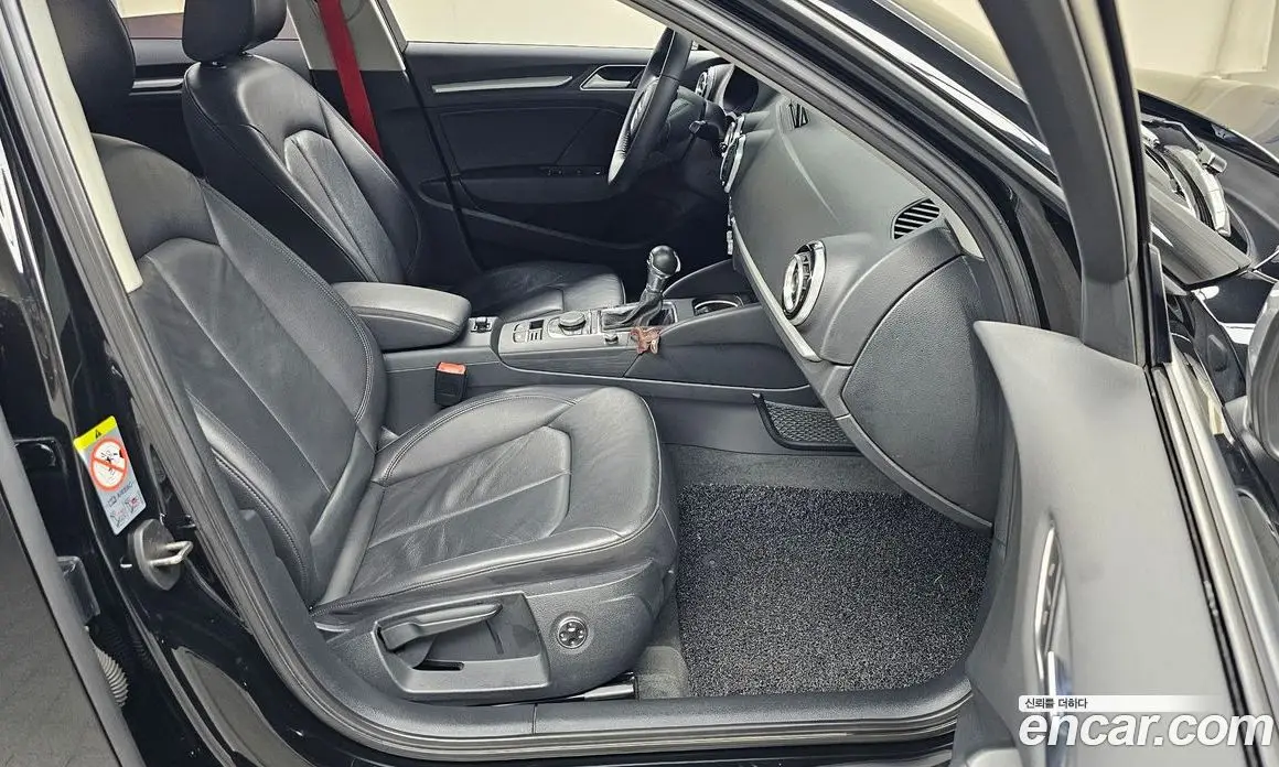 Audi A3 2015 1.6 автомат (гидро), фото 15 Audi A3 2015 1.6 автомат (гидро), фото 15