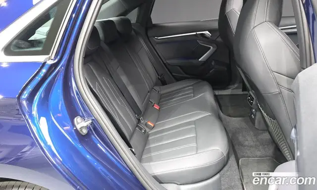 Audi A3 2025 2.0 автомат (гидро), миниатюра 12