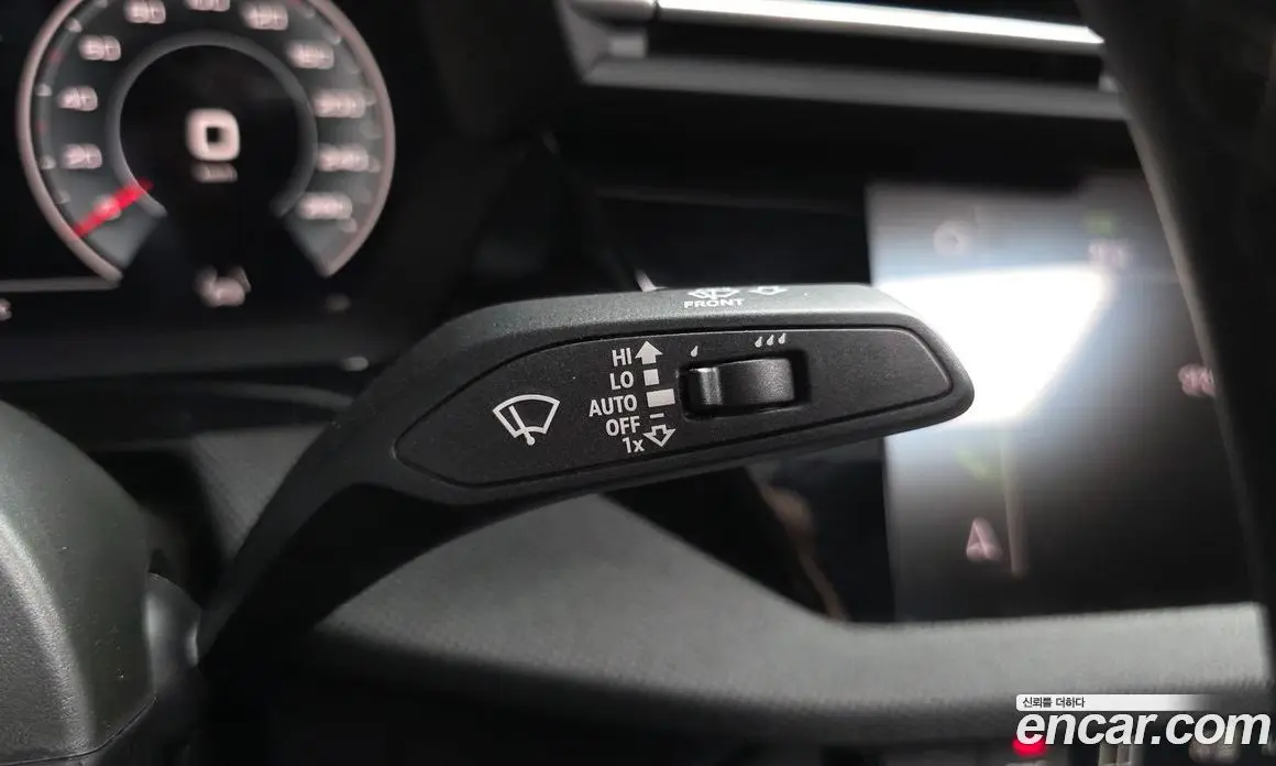 Audi A3 2025 2.0 автомат (гидро), фото 18 Audi A3 2025 2.0 автомат (гидро), фото 18