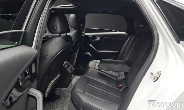 Audi A4 2021 2.0 автомат (гидро), миниатюра 12