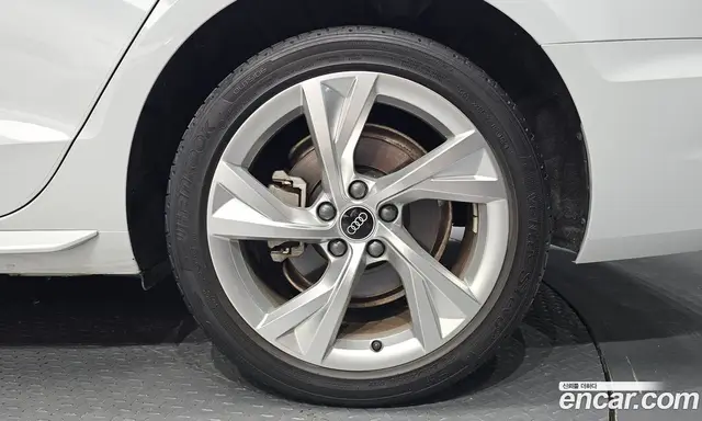 Audi A4 2021 2.0 автомат (гидро), миниатюра 5 Audi A4 2021 2.0 автомат (гидро), миниатюра 5