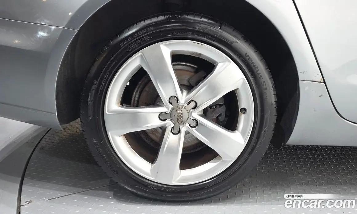 Audi A6 2013 2.0 автомат (гидро), фото 5 Audi A6 2013 2.0 автомат (гидро), фото 5