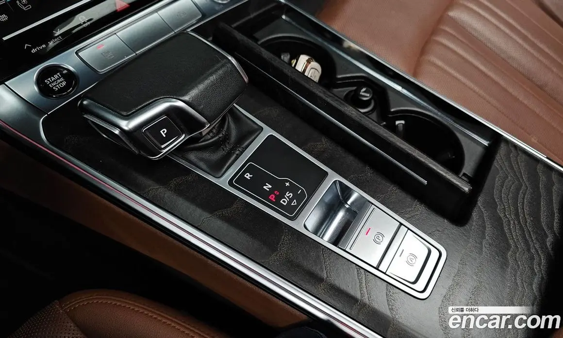 Audi A6 2021 2.0 автомат (гидро), фото 9