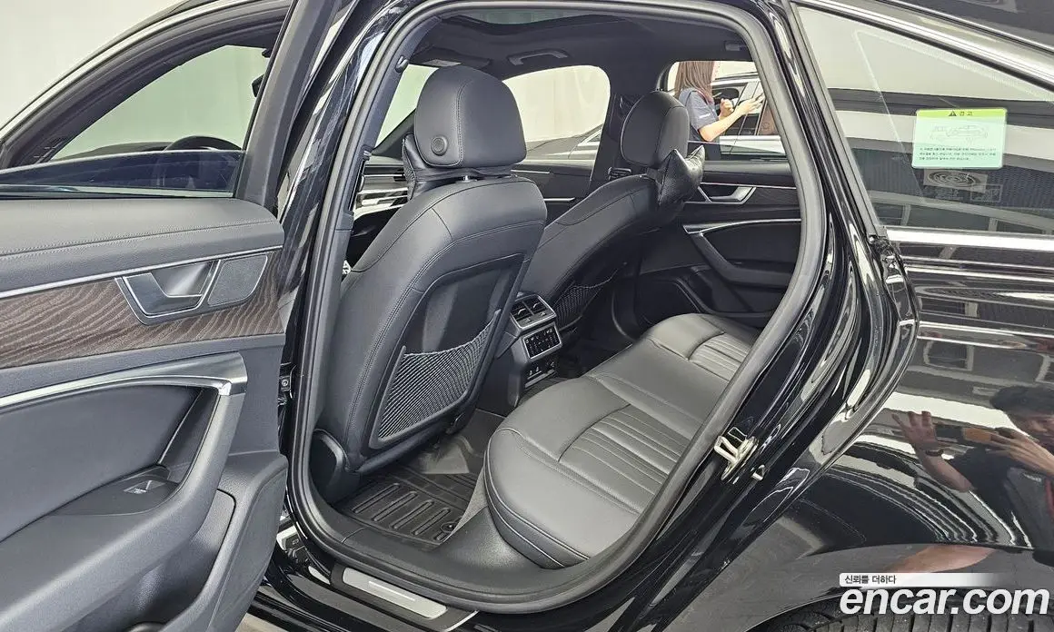 Audi A6 2023 2.0 автомат (гидро), фото 16 Audi A6 2023 2.0 автомат (гидро), фото 16