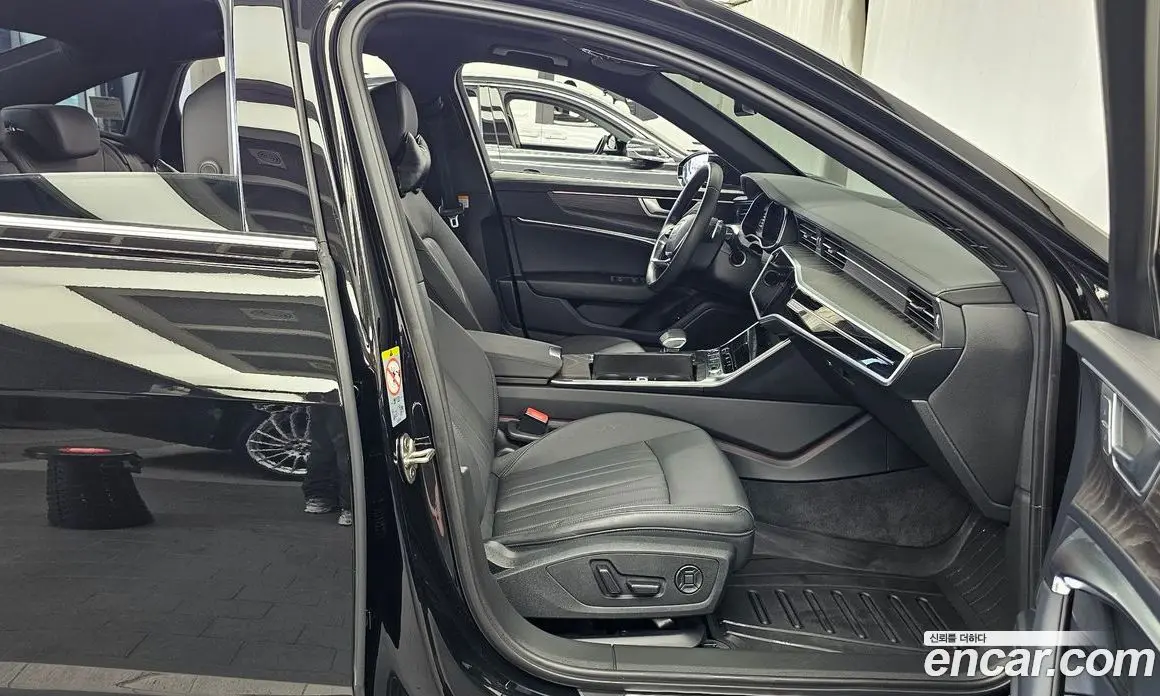 Audi A6 2023 2.0 автомат (гидро), фото 17 Audi A6 2023 2.0 автомат (гидро), фото 17