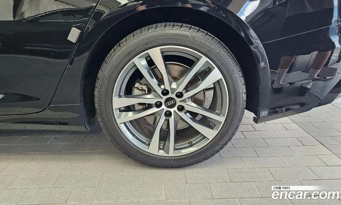Audi A6 2023 2.0 автомат (гидро), фото 7 Audi A6 2023 2.0 автомат (гидро), фото 7